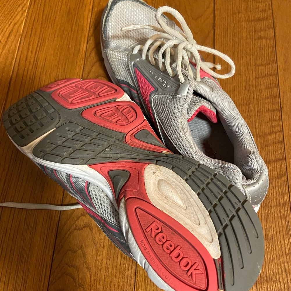 Reebok Women's Silver and Pink Athletic Shoes - Picture 5 of 5
